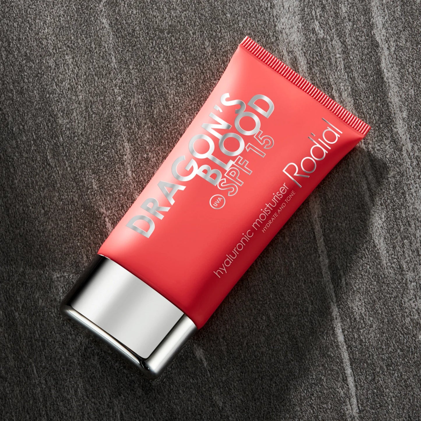 Rodial DRAGON’S BLOOD HYALURONIC MOISTURISER SPF15